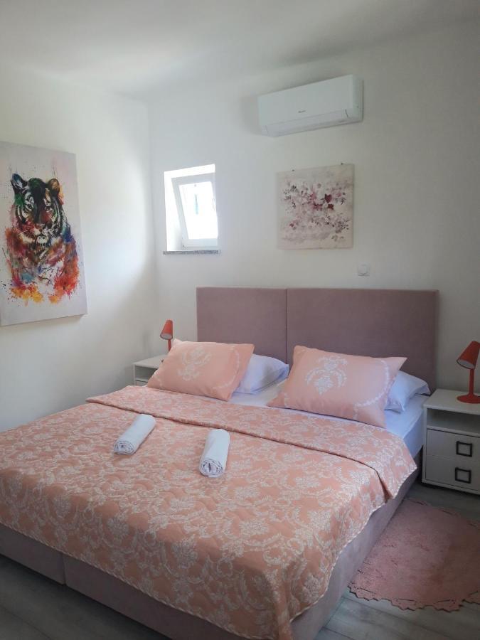 Apartments Darijana オパティヤ エクステリア 写真