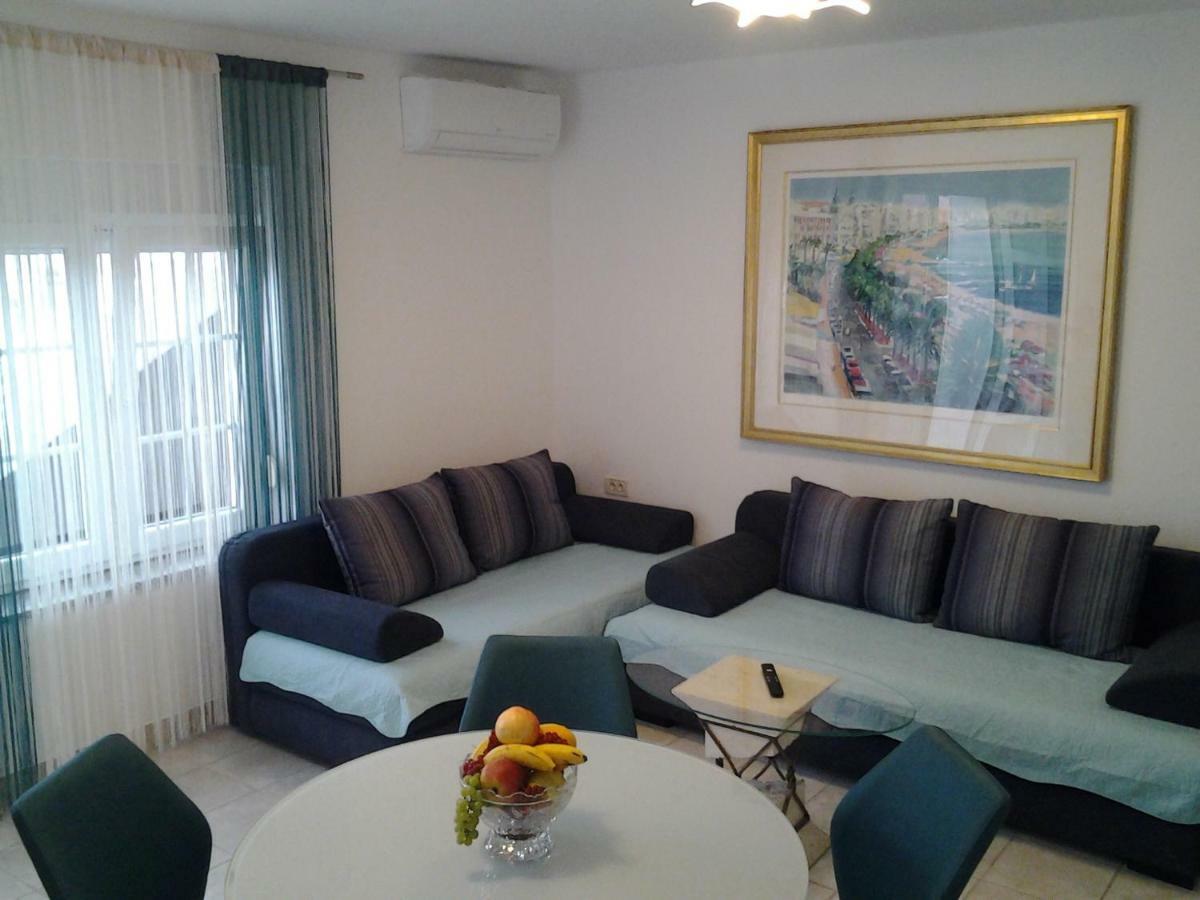 Apartments Darijana オパティヤ エクステリア 写真